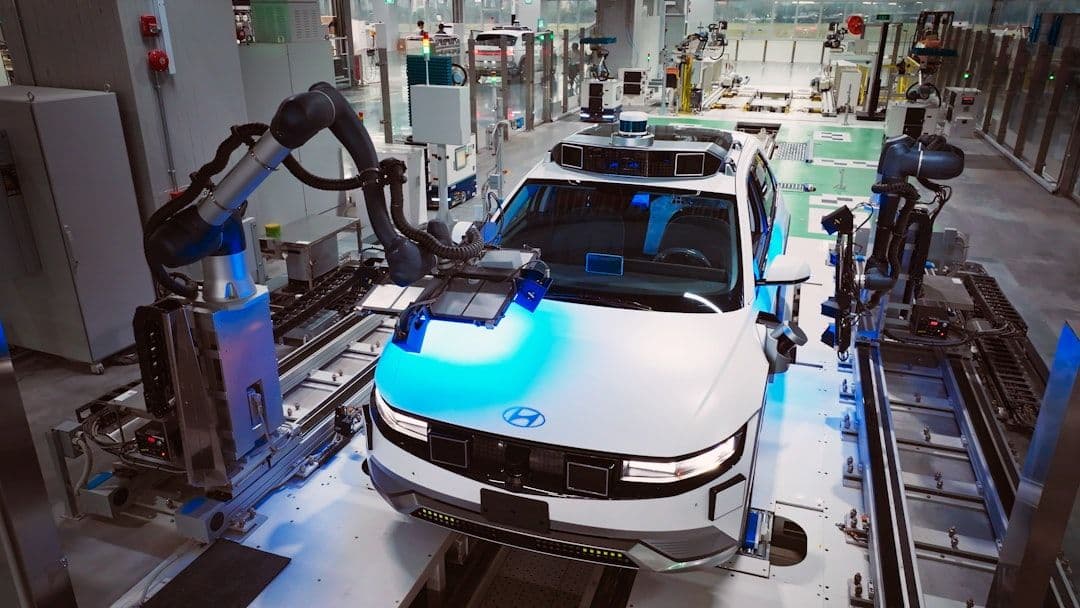 Mobileye EyeQ6 High 2