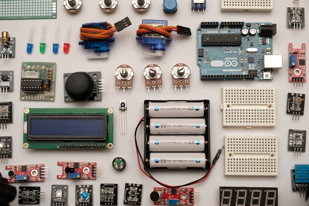 Elegoo Smart Robot Car Kit